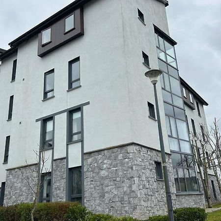 Entire Apartment , Centre Carrick on Shannon Buitenkant foto