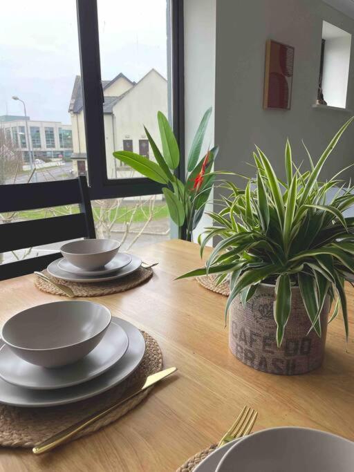 Entire Apartment , Centre Carrick on Shannon Buitenkant foto