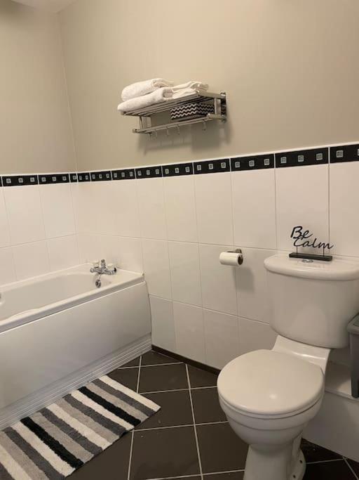 Entire Apartment , Centre Carrick on Shannon Buitenkant foto